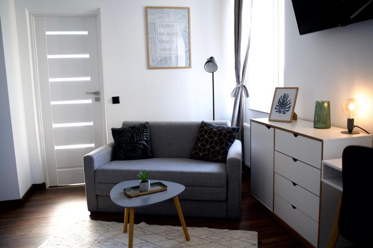 Style Hotel Ungheni Targ 외부 사진